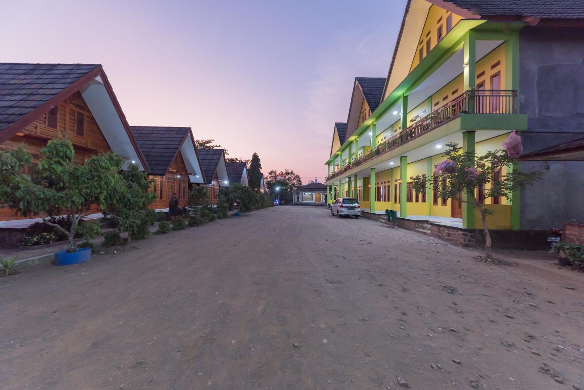Reddoorz @ Geopark Ciletuh Sukabumi Cilowa Exterior foto